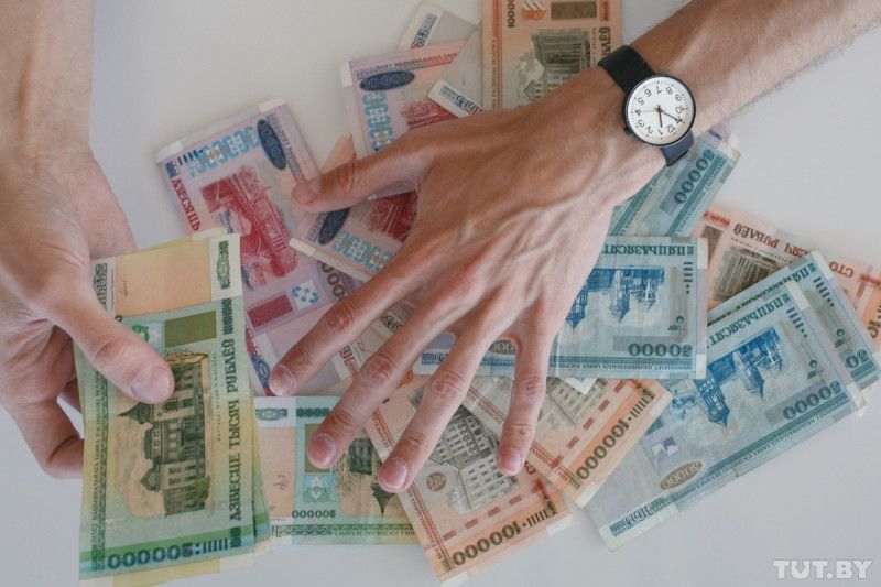 dengi_rubli_082062015_tutby_brush_phsl_img_04