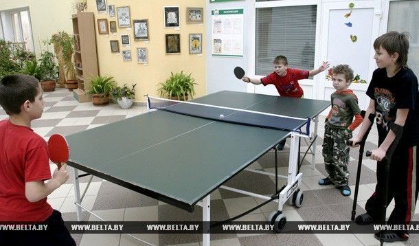 Первая в Беларуси безбарьерная игровая площадка для детей-инвалидов откроется в Минске