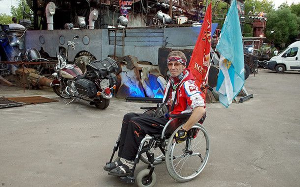 Инвалид-колясочник завершил путешествие автостопом через всю Россию