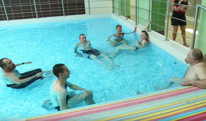 Видеоролик о плавании. Лагерь активной реабилитации.