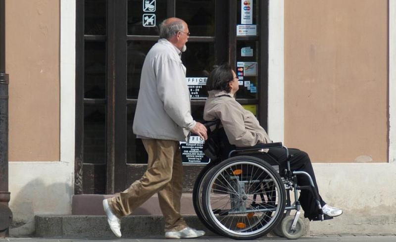 У людей с инвалидностью появятся персональные ассистенты