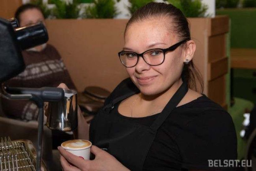 У Натальи высшее образование, она работала 2 года в центре творчества, но кофе изменил всю ее жизнь
