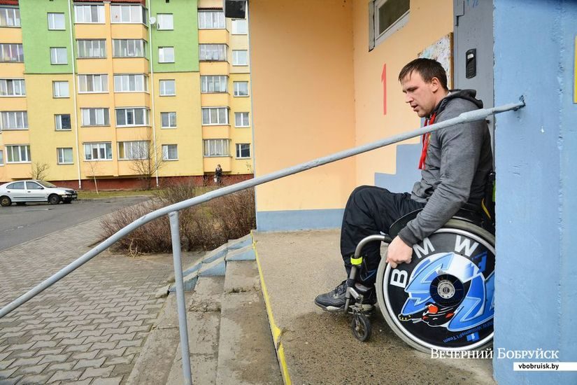 Спортсмен-гребец инвалид-колясочник Андрей Ткачук.