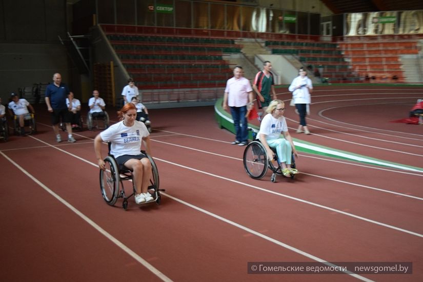 В Мозыре состоялась вторая открытая республиканская спартакиада по настольным видам спорта и играм среди инвалидов-колясочников