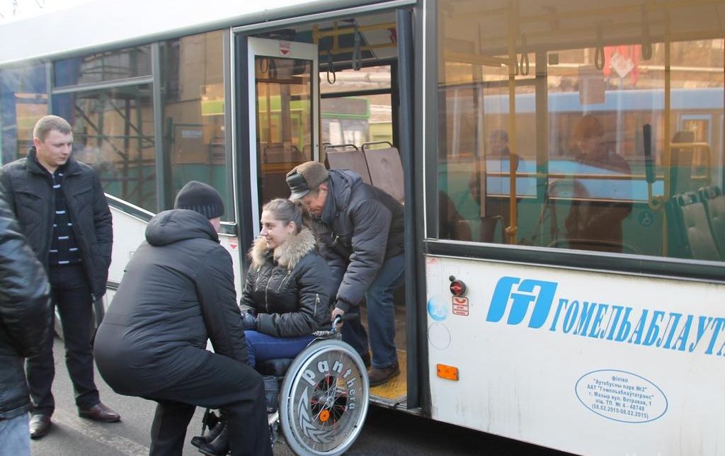 Сильная девушка. Как Аня в инвалидной коляске стала одной из лучших белорусских штангисток