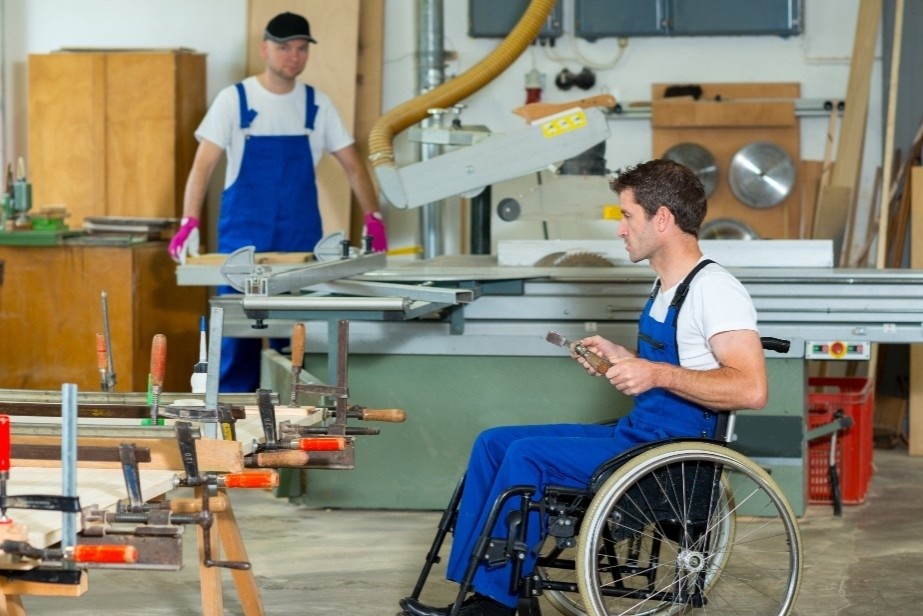 Кто в Гродно занимает места для инвалидов
