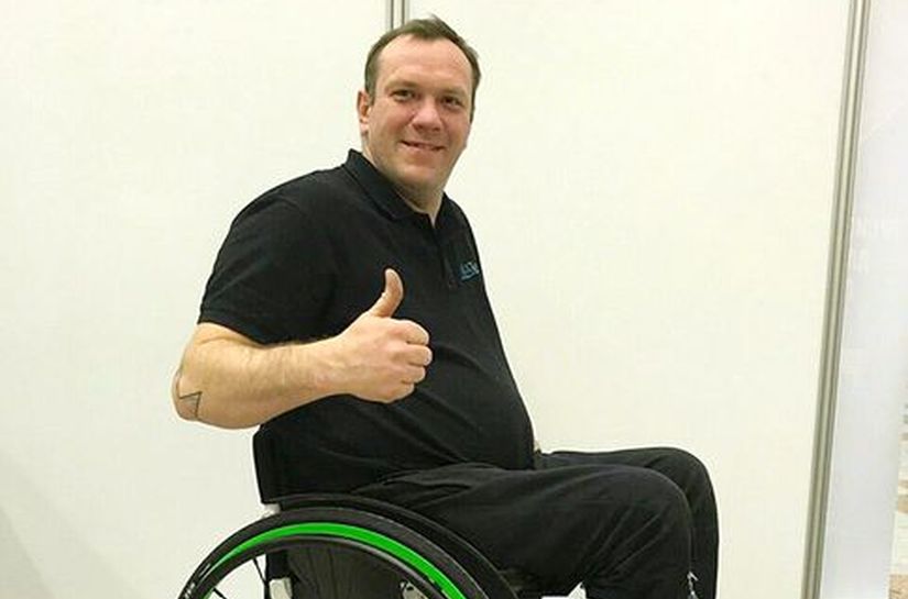 Как инвалид-колясочник открыл обувную мастерскую в Солигорске
