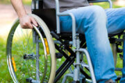 Бесплатные кресла-коляски: кому и как их получить, рассказали в Минтруда Беларуси